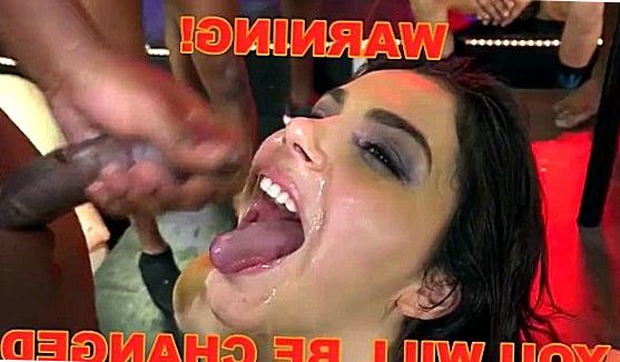 Парень резвится на кровати с двумя худенькими подружками, порно видео